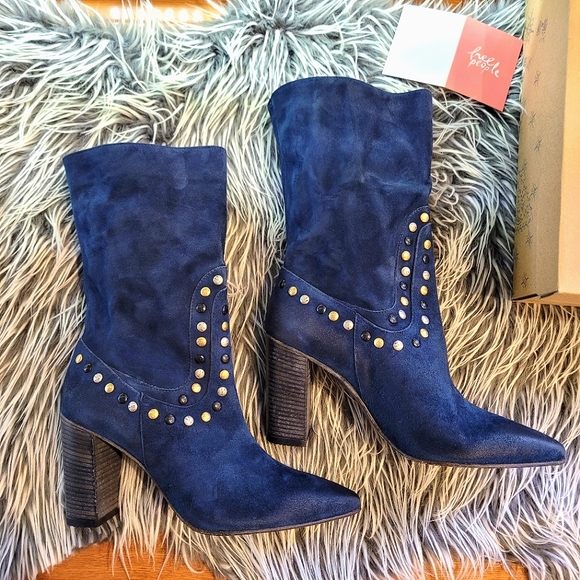 🍒NIB🍒 FREE PEOPLE WESTERN STUDDED SUEDE BOOTS - Picture 8 of 14